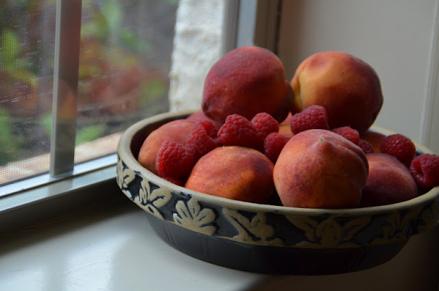 Peach and Raspberry Crisp