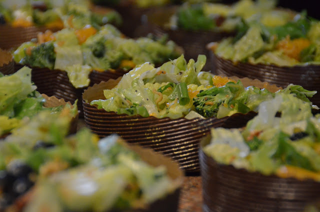 Crunchy Romaine Salad